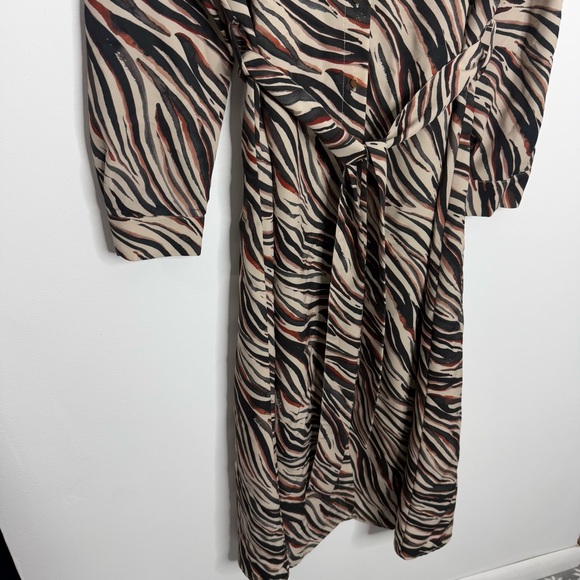 NWT Zara Zebra‎ Print Button Down Shirt Midi Dress Tan/Black/Brown Size Medium - Picture 4 of 13